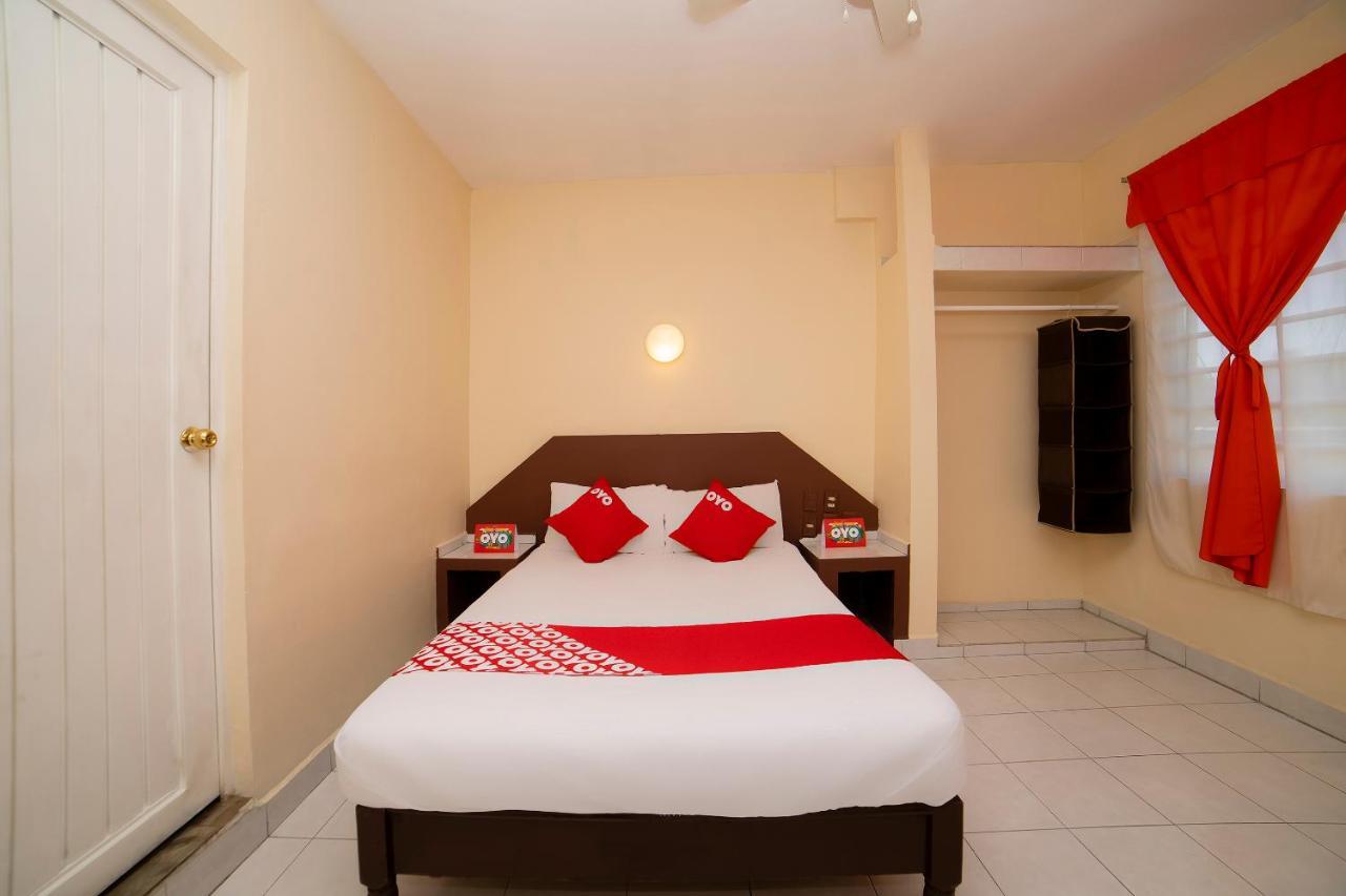 Oyo Hotel Jardin Carpio Aguascalientes Ngoại thất bức ảnh